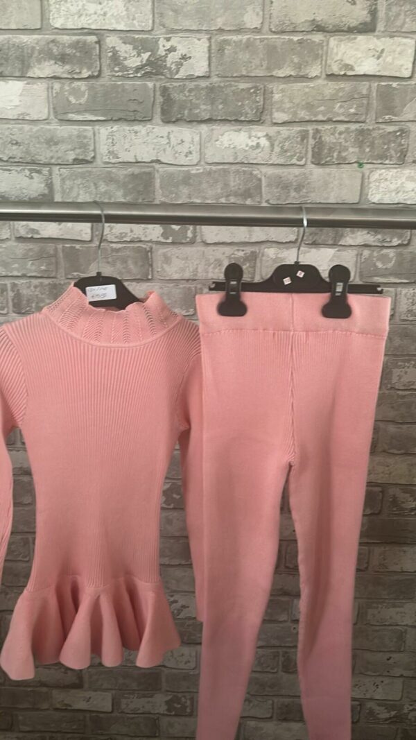 Roze kraag setje