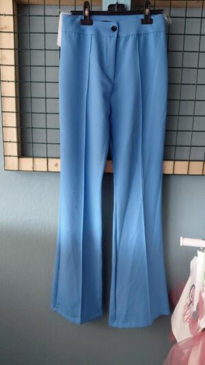 Blauwe Flared Broek – Comfort & Stijl in één 💙