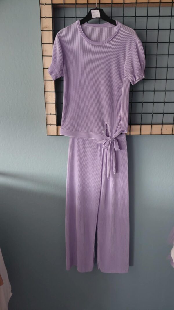 Luchtige set lila